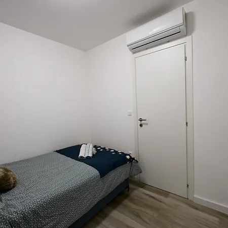 Ana Apartamento *